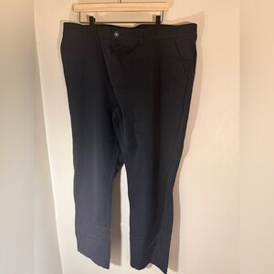 Mugsy Brooks Men's Black Chinos Pant size 44x32